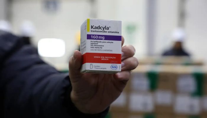 © Rovena Rosa/Agência Brasil Brasil recebe lote de medicamento para tratar câncer de mama no SUS